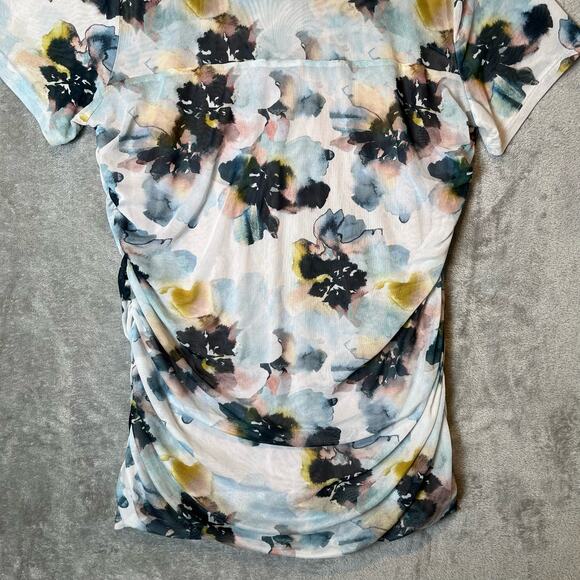 Torrid Size 2X Stretch Mesh Crew Neck Ruched Top Multi Floral Blouse Women's - Picture 3 of 9